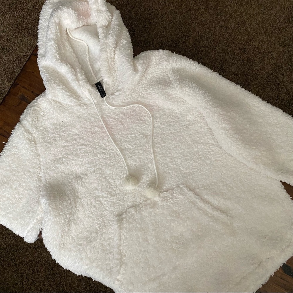 Ambrielle XL Fur Sweater with Hoodie
